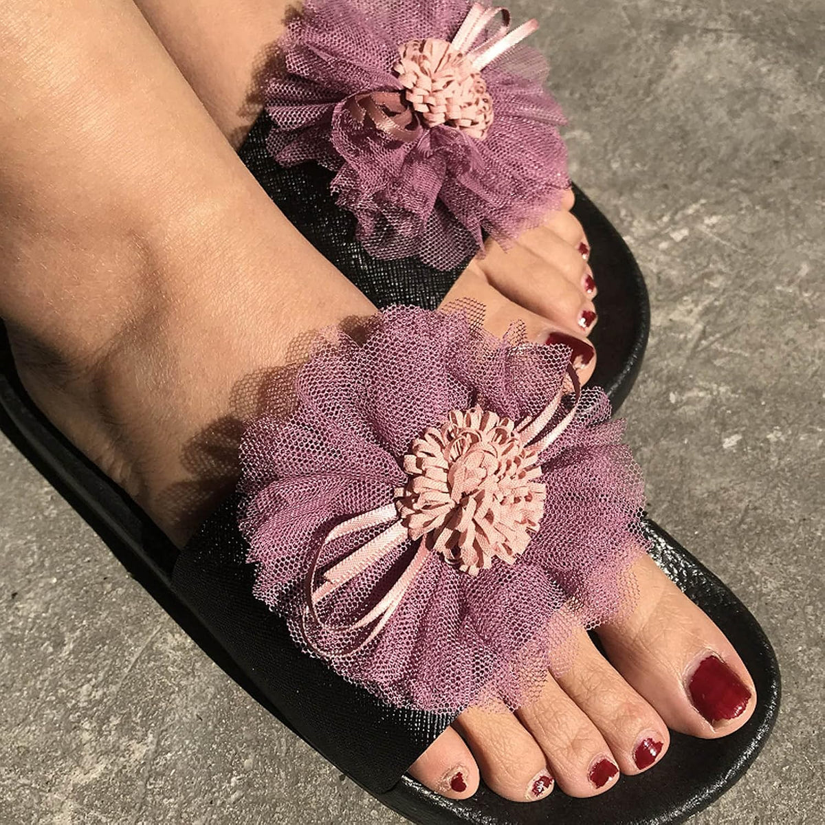 Sandali Piatti con Fiore in Pizzo
