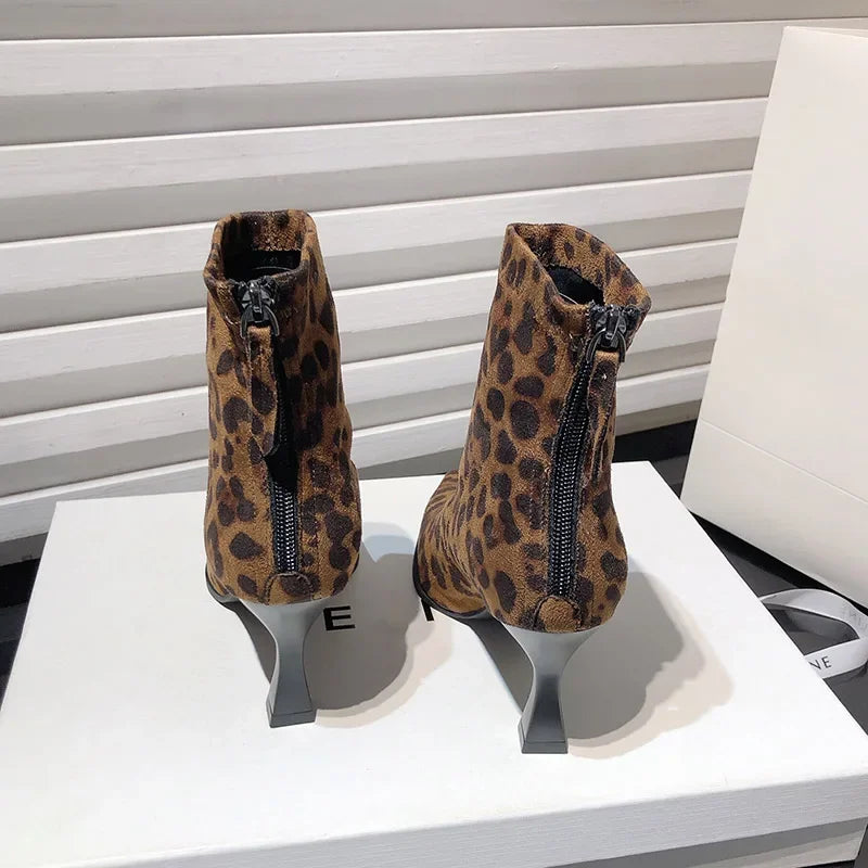 Stivaletti Animalier con Tacco Alto