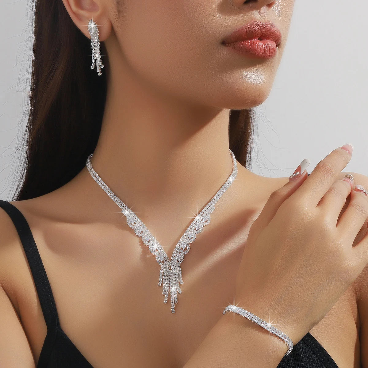 4 pezzi moda donna rame artiglio catena cava nappa collana orecchini braccialetto set di gioielli banchetto di nozze festa festival regalo