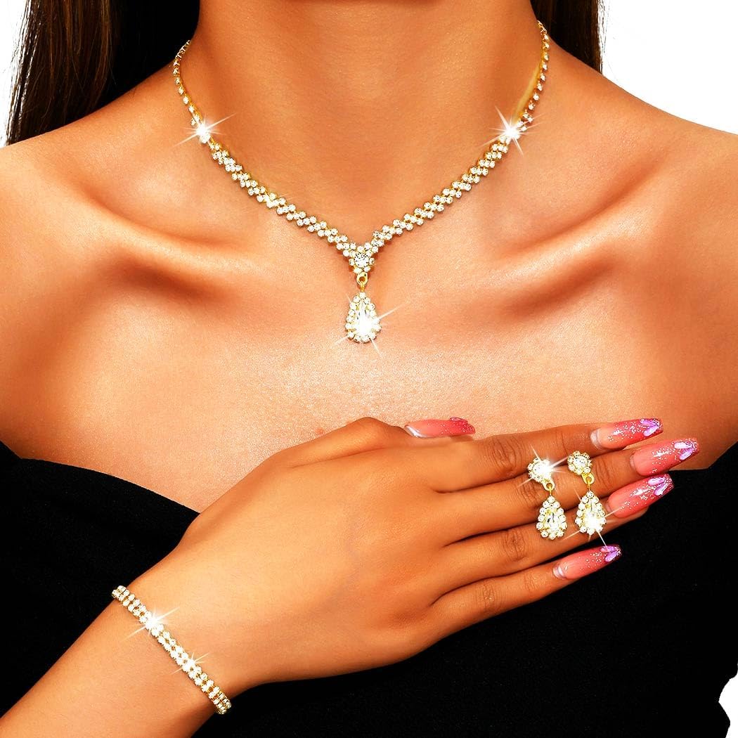 Set Collana e Orecchini in Argento con Strass