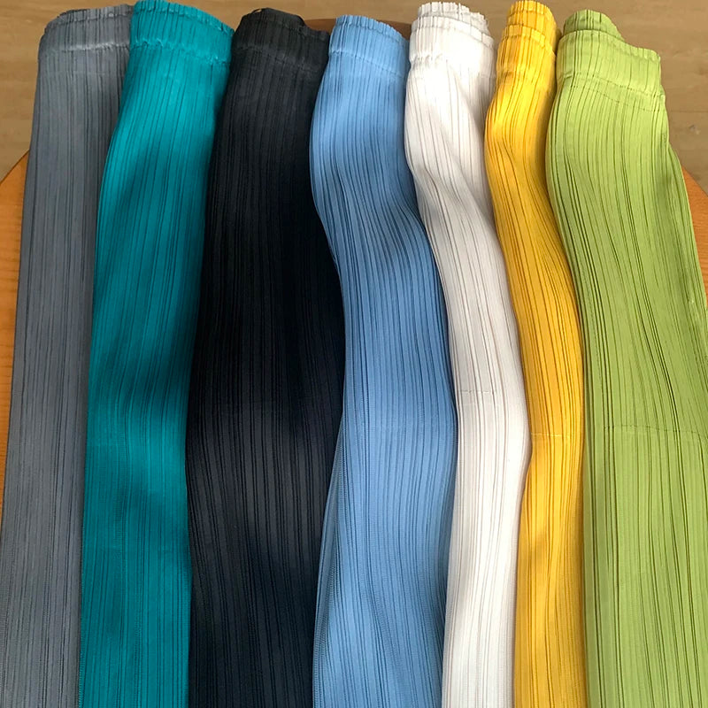 Pantaloni a vita alta a pieghe dritti larghi classici di design Miyake eleganti casual da donna primavera estate autunno disponibili
