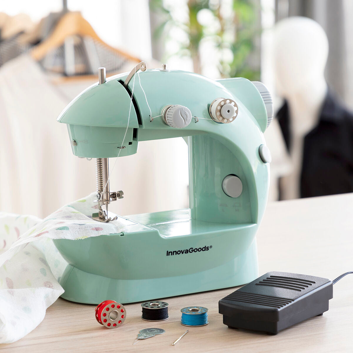 Mini Macchina da Cucire Portatile Sewny InnovaGoods