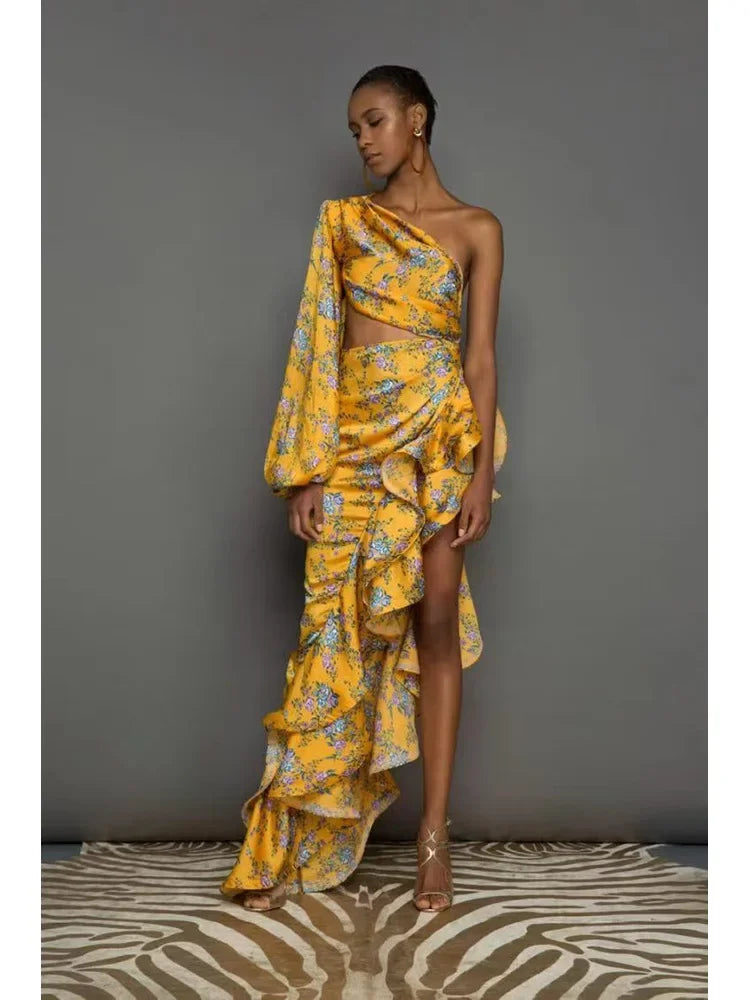 Abito Elegante e Sexy con Stampa Floreale, Orlo Asimmetrico, Collo Alto, Maniche a Palloncino, Lunghezza al Ginocchio