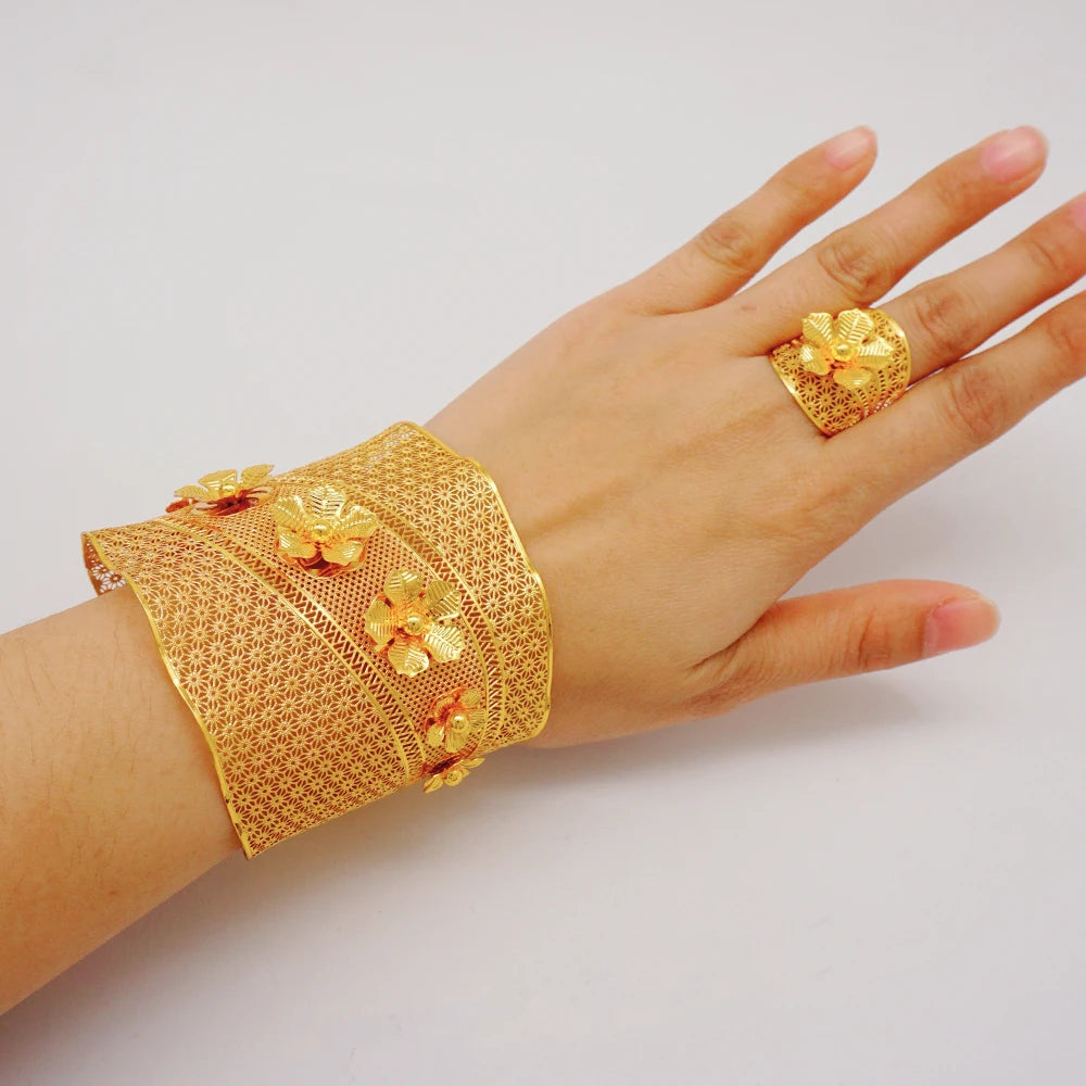 Bracciale color oro Dubai con anello per donna Bracciale con polsino a catena con ciondoli Bracciale indiano Arabo Francia Regali di gioielli da sposa