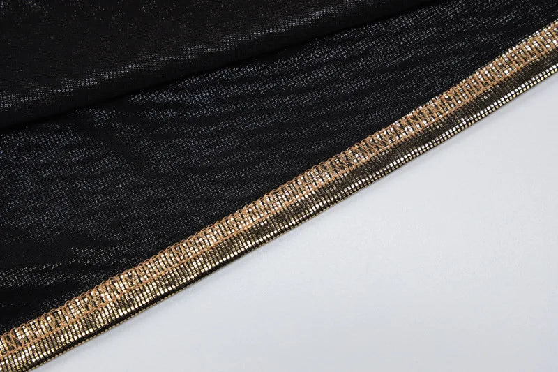 Abito corto elegante da donna sexy e alla moda con collo appeso, fondo senza schienale, abito da ballo per ragazza da festa con paillettes sul petto