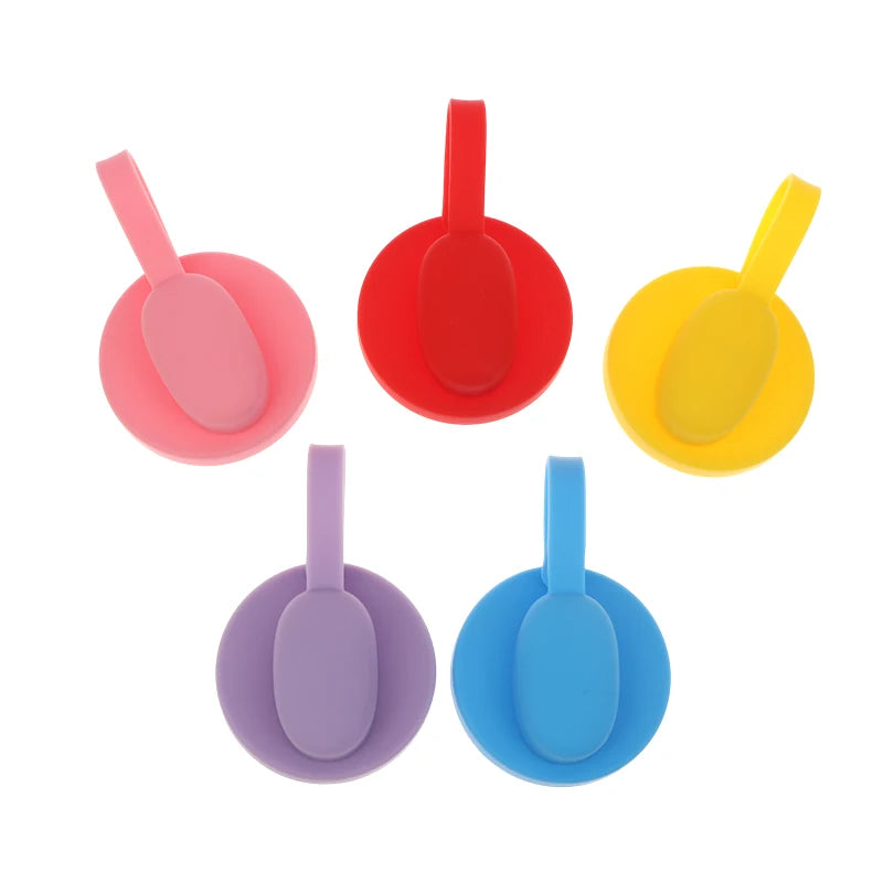 {MX} Creative Soda Can Sealed Cover Color Silicone Straw Beverage Can Cover For Canned Beverage Reusable Tank Lid