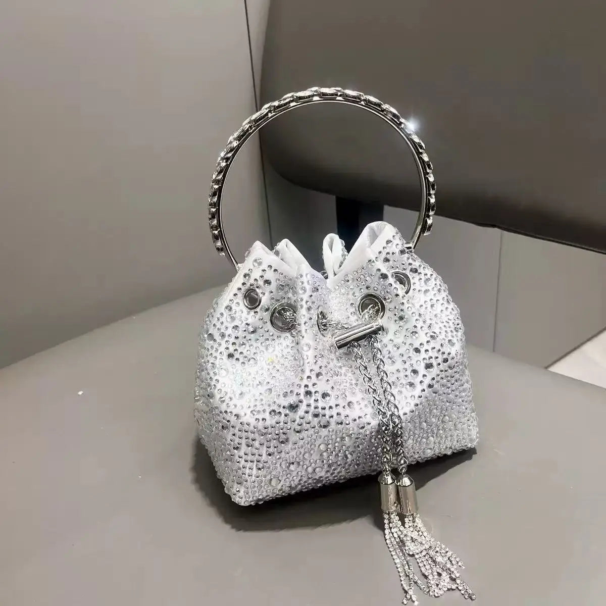 Borsa da donna di design di lusso Borsa con pochette con diamanti lucidi glitterati Borsa per banchetti per feste di nozze Borsa da sera con strass di cristallo