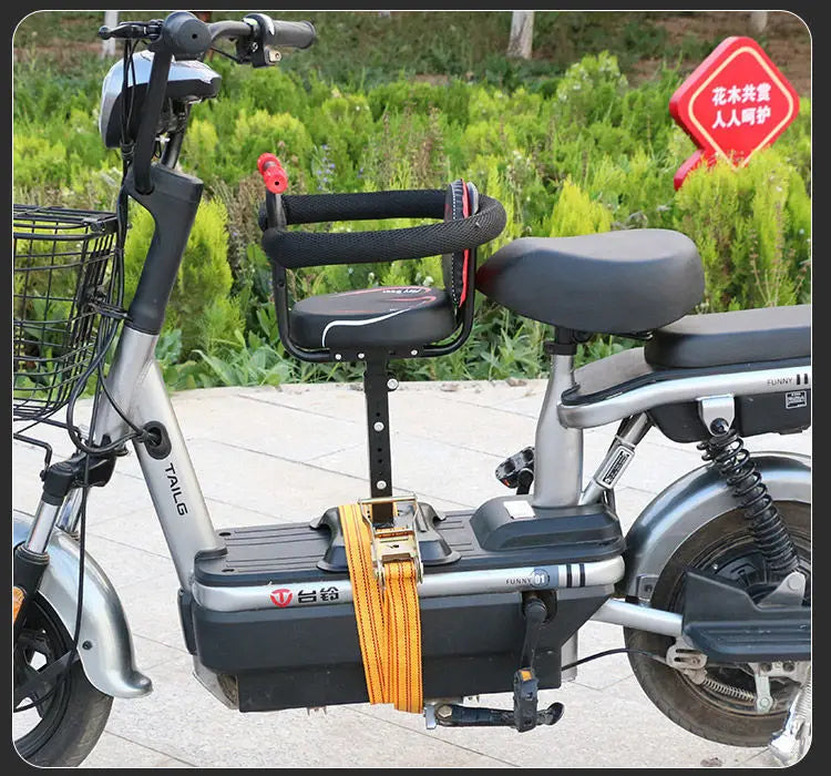 Electric Scooter Child Seat Adjustable Shock Seat Electric Vehicle Child Seat with Seat Belts Armrest and Foot Pedal Detachable