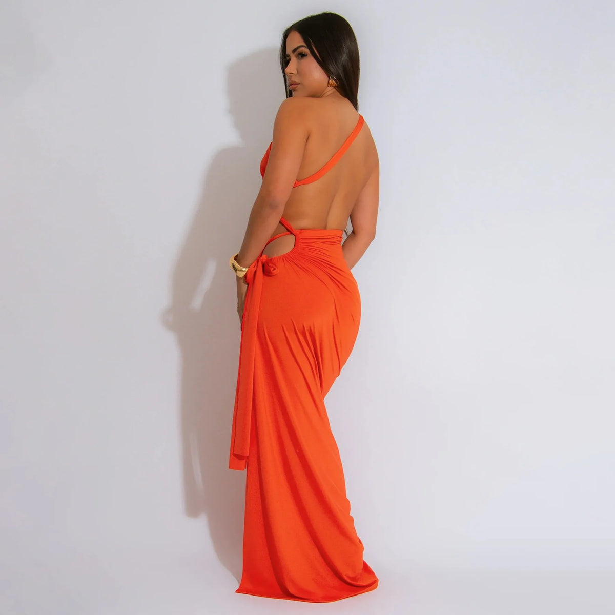 CM.YAYA Donne Senza Maniche Scava Fuori Senza Spalline Aderente Midi Lungo Maxi Vestito 2025 Estate Backless Abiti Da Festa Sexy Abiti