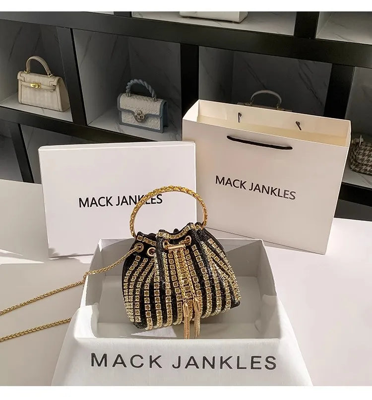 Borsa da donna di design di lusso Borsa con pochette con diamanti lucidi glitterati Borsa per banchetti per feste di nozze Borsa da sera con strass di cristallo