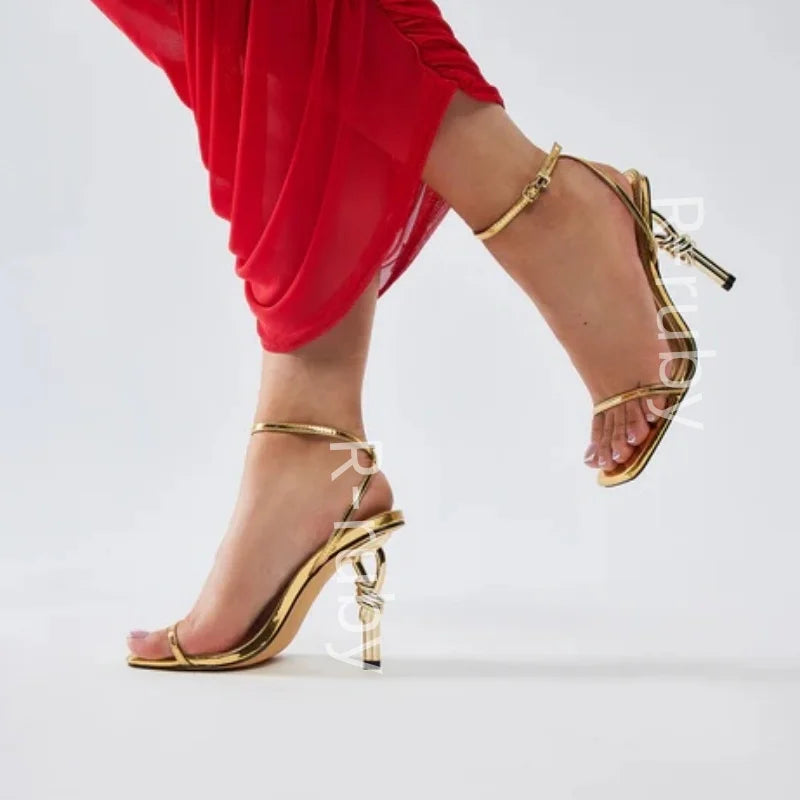 Sandali con tacco ultra alto con punta tonda da donna Tacchi sottili intrecciati in metallo Scarpe da donna sexy con punta aperta Tacchi strani Scarpe eleganti da donna