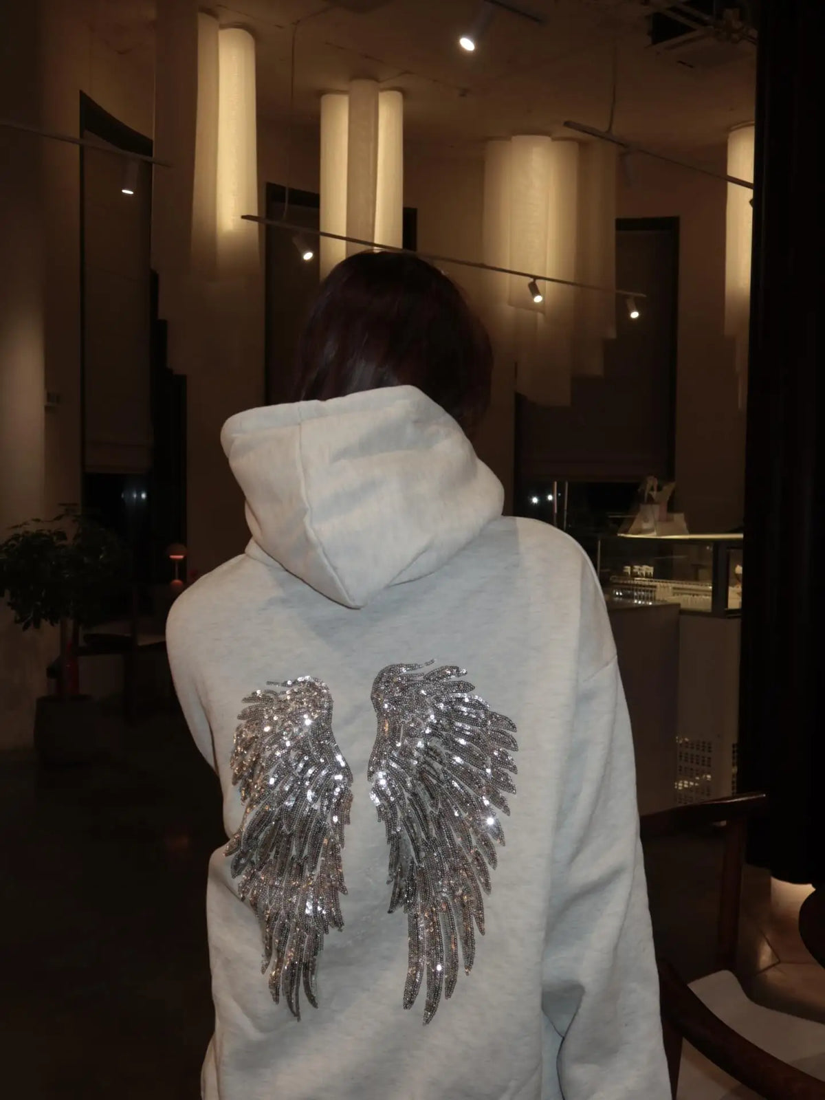 Felpa con cappuccio con strass e rivetti con ali d'angelo alla moda da donna gotica Y2K Abbigliamento Felpa oversize allentata casual Giacca pullover casual