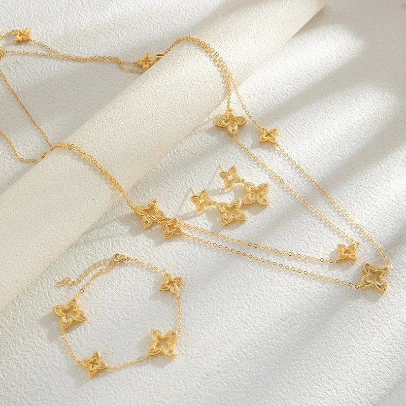 Set di Gioielli Quadrifoglio in Oro 3 Pezzi: Collana, Bracciale e Orecchini