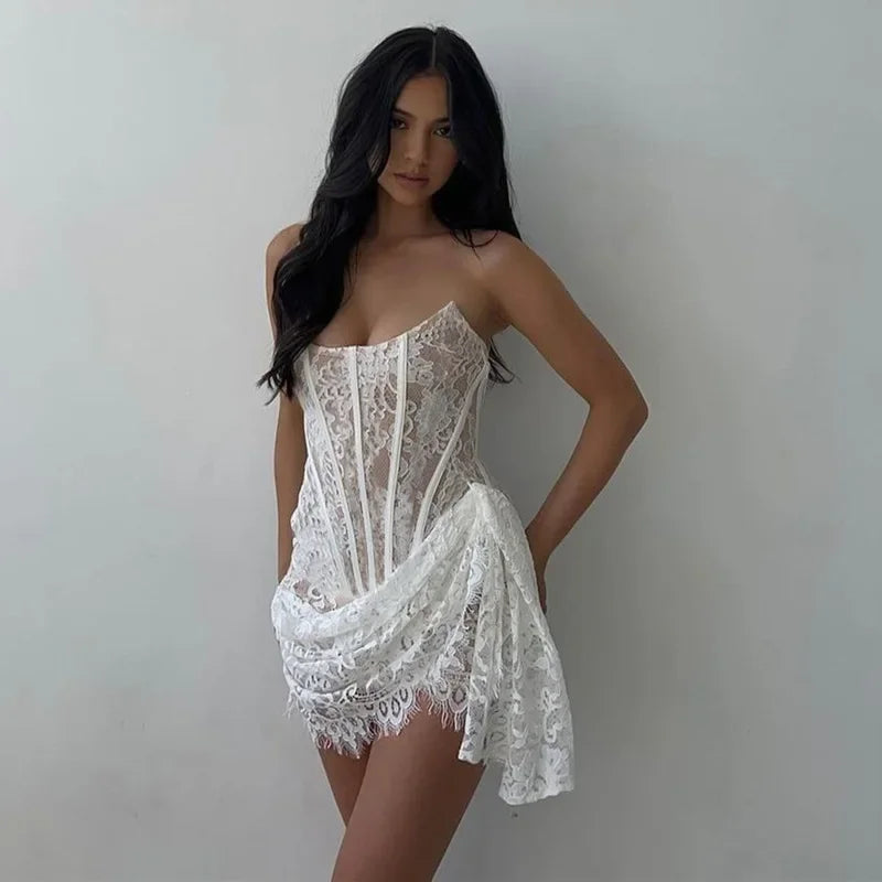 Abito Sexy Senza Spalline in Pizzo con Stecche, Vestito Mini con Schiena Scoperta e Spalle Scoperte, Patchwork Plissettato, Outfit da Sera per Signora 2026