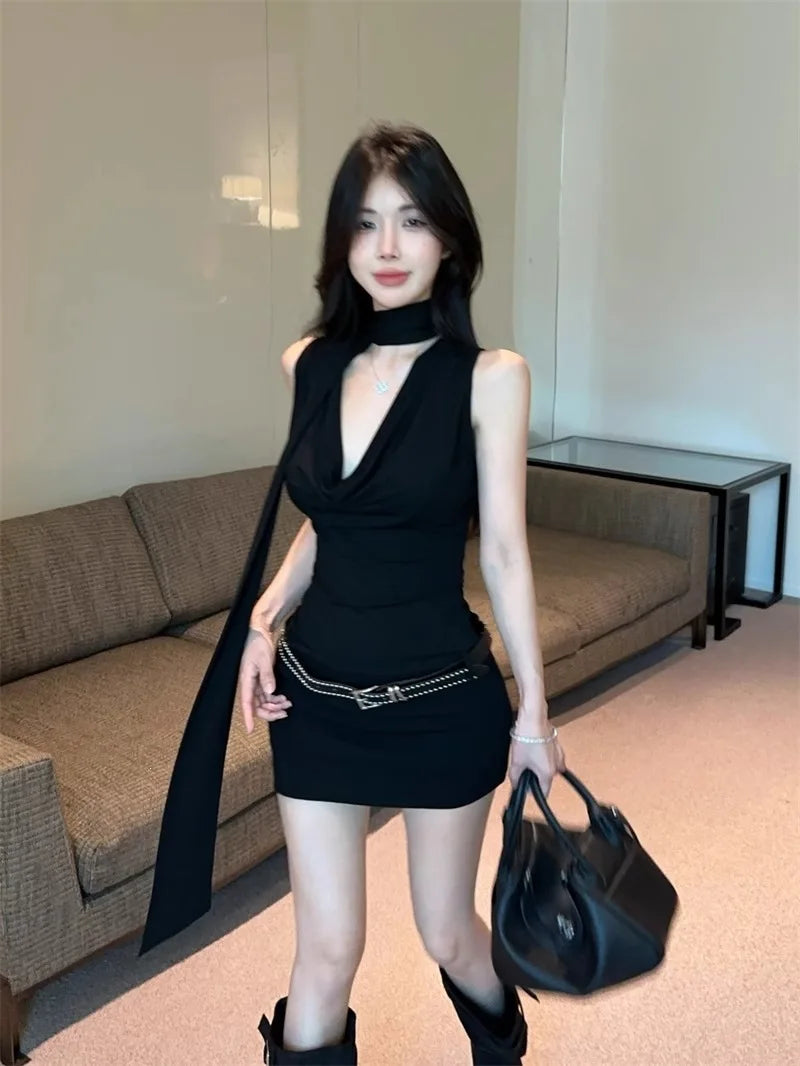 Mini abito estivo sexy nero in stile americano da donna, abito aderente senza maniche con scollo a fascia e vita alta, alla moda, sportivo e retrò