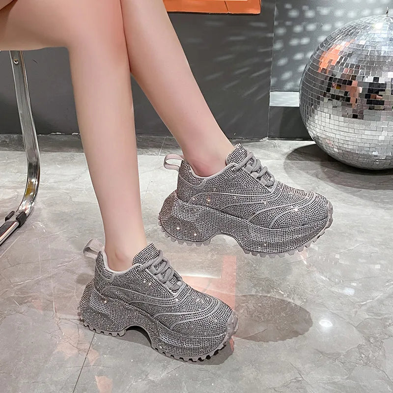 Nuove Scarpe Sportive Casual da Donna con Suola Spessa e Decorazioni in Diamanti, Design Elegante e alla Moda