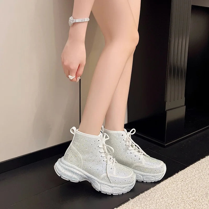 Stivali da donna con strass di lusso di marca originale Primavera High Top Blingbling Platform Sneakers Stivali da moto di moda Scarpe da papà