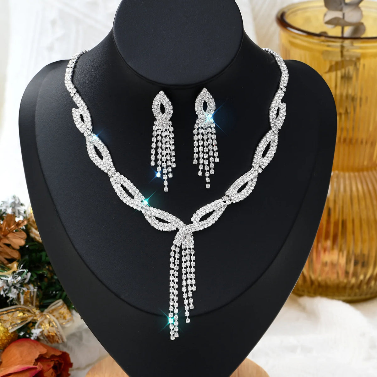 1 set di collane a catena con artigli intarsiati in rame alla moda, orecchini, set di gioielli, necessità quotidiane per feste di banchetti nuziali da donna