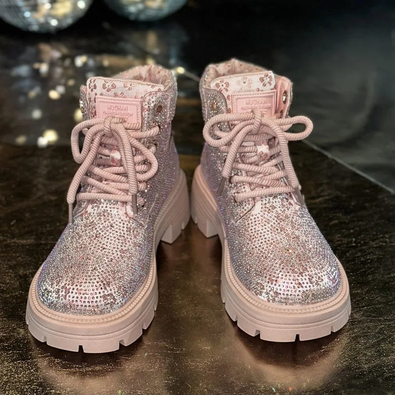 Stivaletti retrò Autunno Inverno Nuove scarpe da donna con plateau e punta tonda con lacci e strass