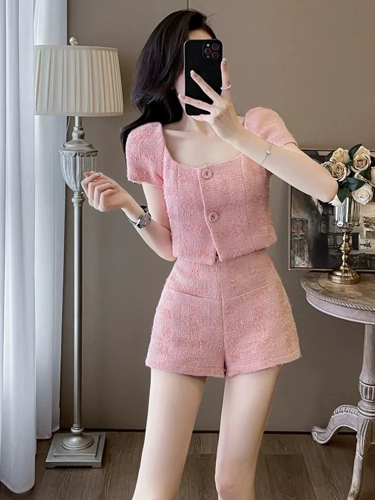 Camicia corta da donna con colletto quadrato in tweed grossolano stile street Pantaloncini slim coreani a vita alta Estate dolce rosa alla moda Due pezzi