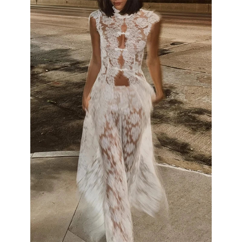 Sexy Hollow Out Women See-through Lace Up Party Dress femminile maniche svasate petto avvolto abiti 2024 Summer Lady Seaside Gowns