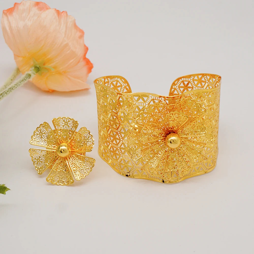 Bracciale color oro Dubai con anello per donna Bracciale con polsino a catena con ciondoli Bracciale indiano Arabo Francia Regali di gioielli da sposa