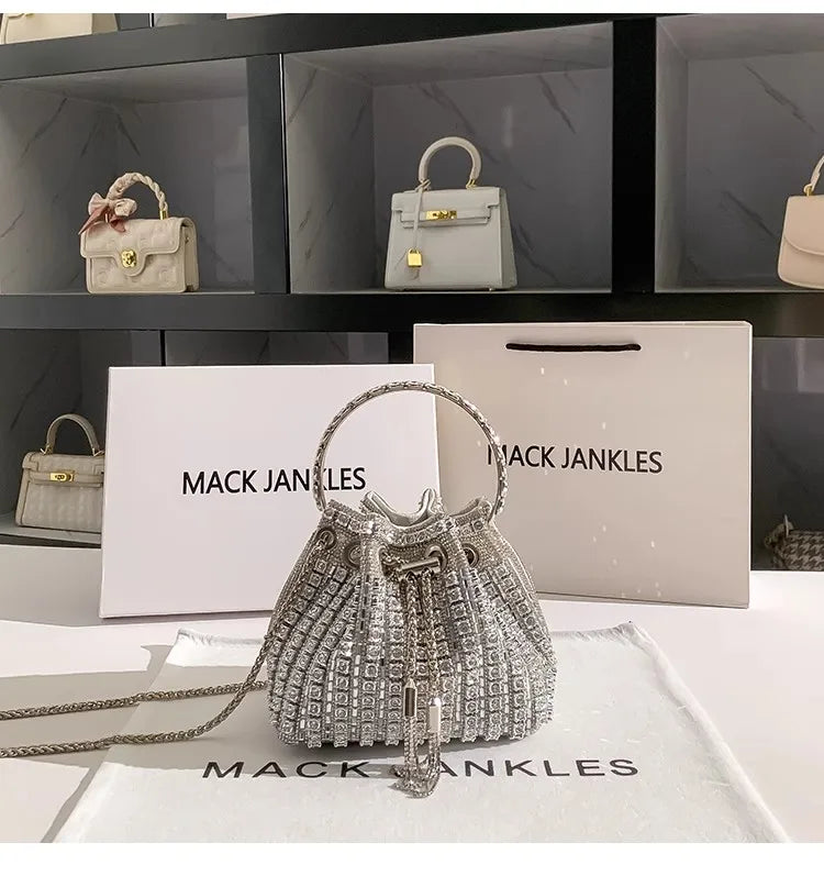 Borsa da donna di design di lusso Borsa con pochette con diamanti lucidi glitterati Borsa per banchetti per feste di nozze Borsa da sera con strass di cristallo