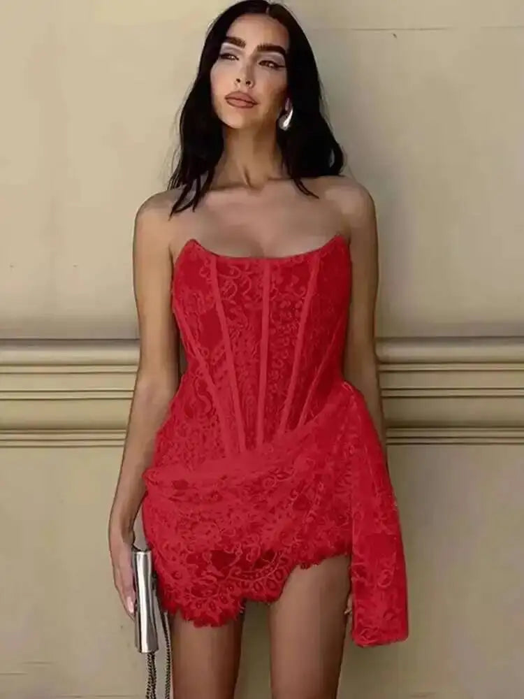 Avrilyaan Abito sexy senza spalline in pizzo bianco per le donne 2023 Vestaglie Abito da sera elegante Abito aderente Mini abito estivo Abiti