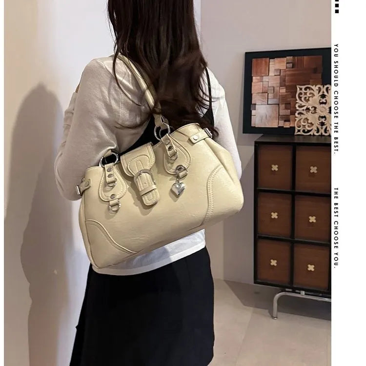 Borsa a Tracolla alla Moda Nuovo Stile 2026, Borsa a Mano Semplice per il Pendolarismo, Versatile con Elementi Rivetto Tinta Unita, Stile Coreano