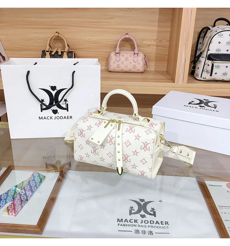 Borsa Boston Chic Urbana alla Moda per Donna, Nuovo Stile 2025, Borsa a Tracolla con Motivi Floreali in Rilievo, Fodera in Poliestere