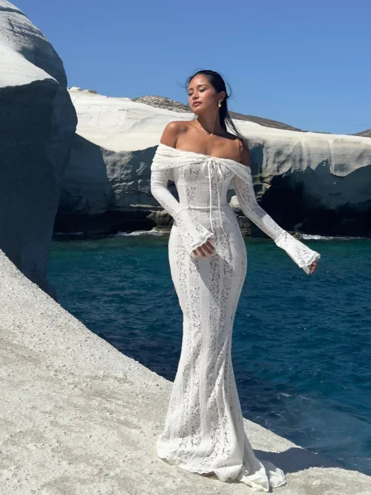 Sexy Hollow Out Women See-through Lace Up Party Dress femminile maniche svasate petto avvolto abiti 2024 Summer Lady Seaside Gowns