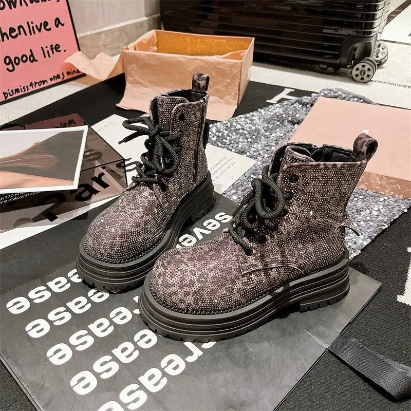 Stivali da donna invernali con stampa leopardata con lacci e strass stivaletti corti antiscivolo con piattaforma alla moda all'aperto stivali da cavaliere Botas Mujer