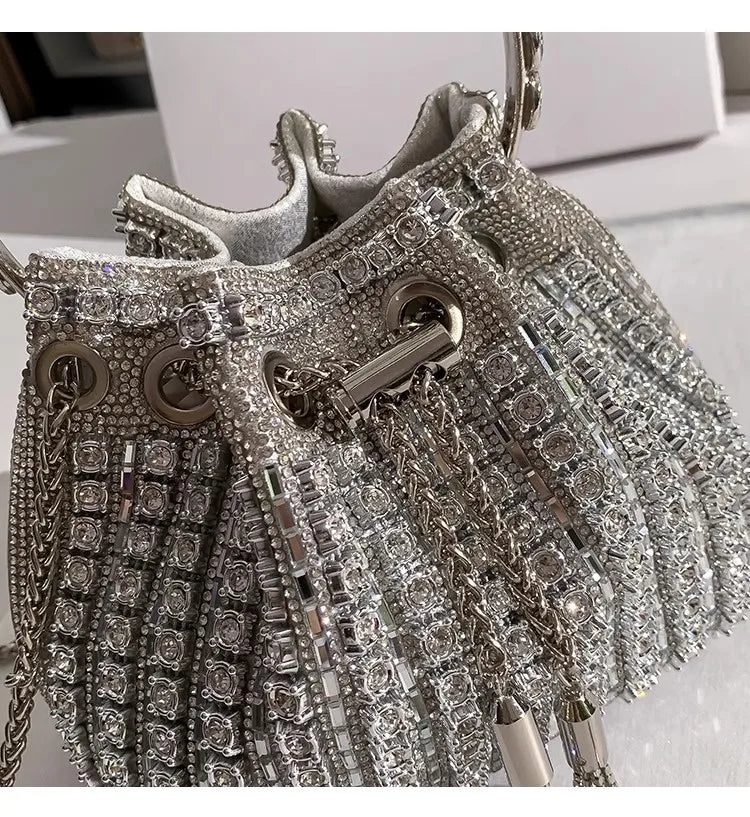 Borsa da donna di design di lusso Borsa con pochette con diamanti lucidi glitterati Borsa per banchetti per feste di nozze Borsa da sera con strass di cristallo