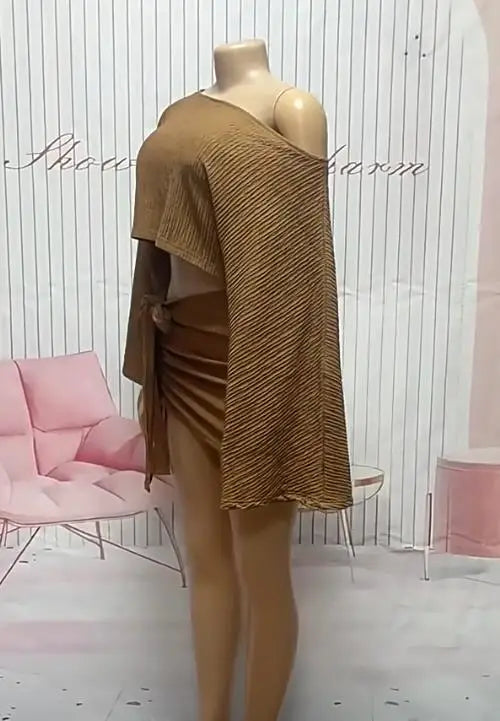 Set da 2 Pezzi per Donna, Elegante Completo da Spiaggia, Minigonna Sexy dal Design Chic, Top Corto Traspirante con Spalle Scoperte e Gonna Avvolgente