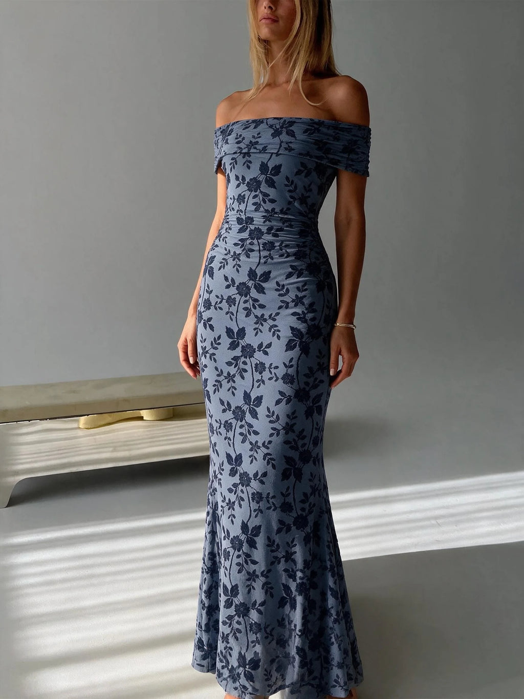 Abito lungo da donna a spalle scoperte con stampa floreale, elegante abito a sirena arricciato, abito aderente estivo da sera per feste, per signore.