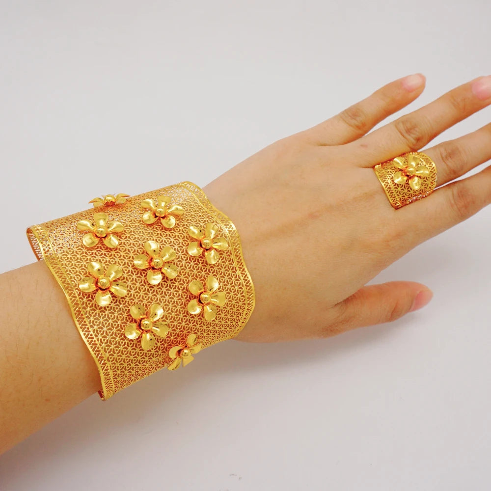 Bracciale color oro Dubai con anello per donna Bracciale con polsino a catena con ciondoli Bracciale indiano Arabo Francia Regali di gioielli da sposa