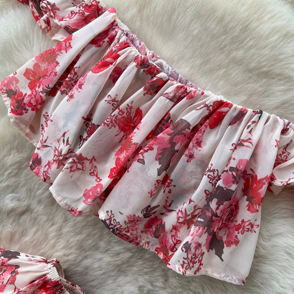 Completo due pezzi da donna: Top stampato floreale con spalle scoperte e gonna lunga a vita alta a trapezio, stile Y2K streetwear elegante e slim fit