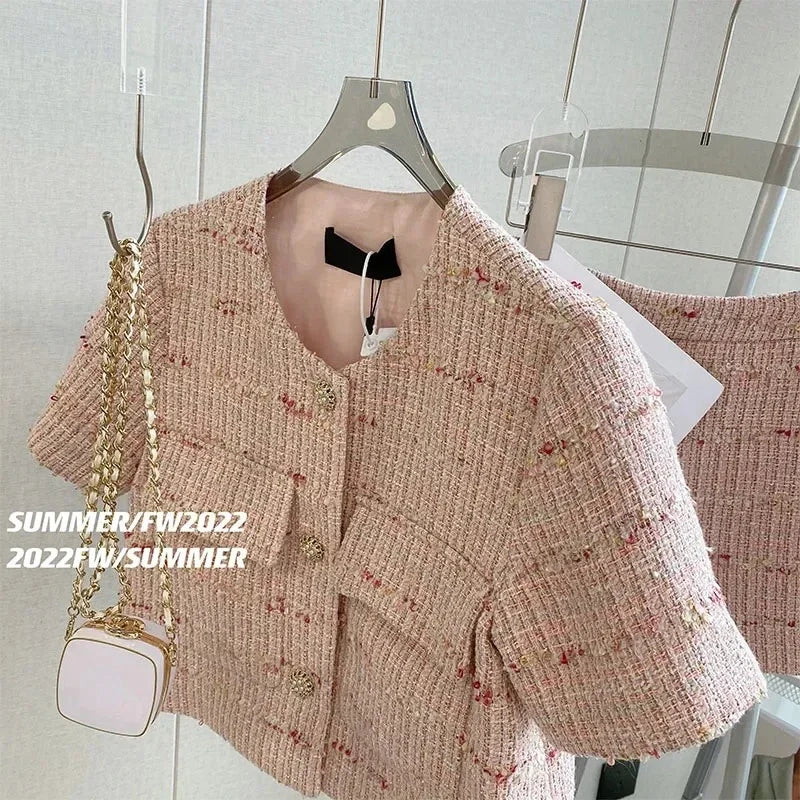 Set di pantaloncini 2 pezzi Completi da donna O Collo Giacca di tweed rosa Femme Crop Cardigan Top Cappotto coreano Pantalone corto