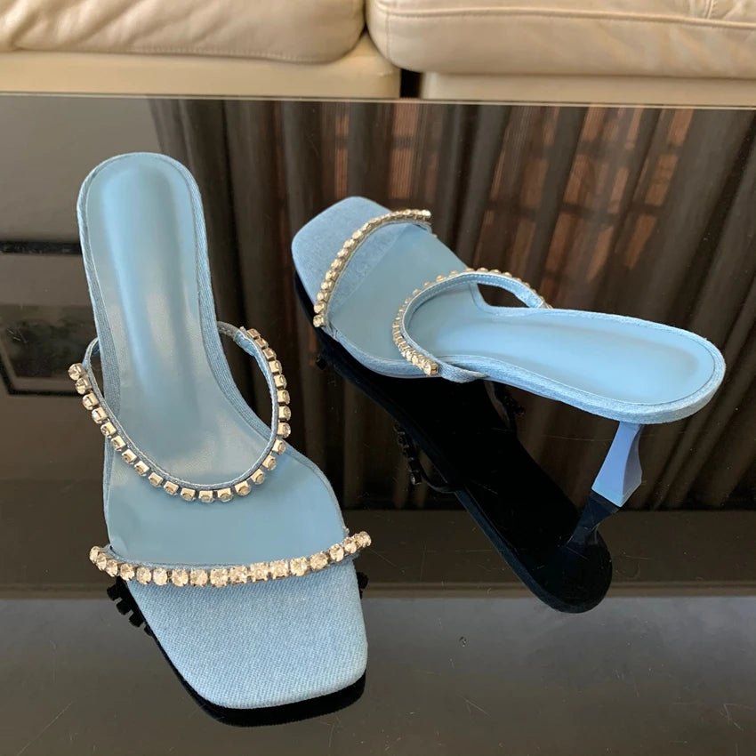 Denim blu strass tacchi alti donna muli Peep Toe moda pantofole Casual diapositive signore sandali con tacco scarpe estive