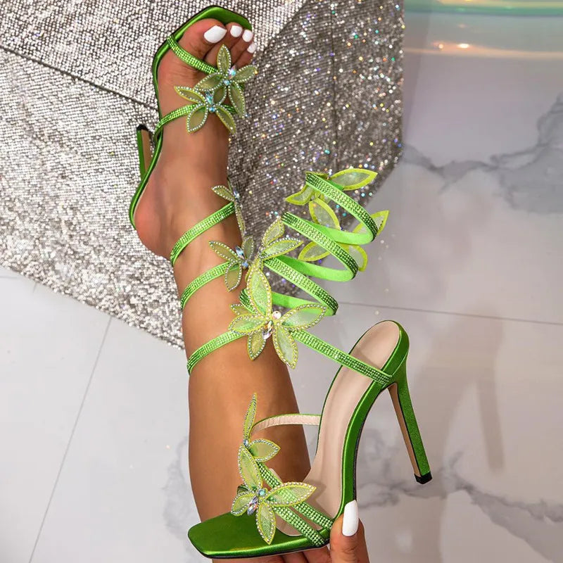 Estate lusso strass farfalla decorazione donna sandali gladiatore moda Stiletto tacchi alti sandali banchetto di cristallo scarpe