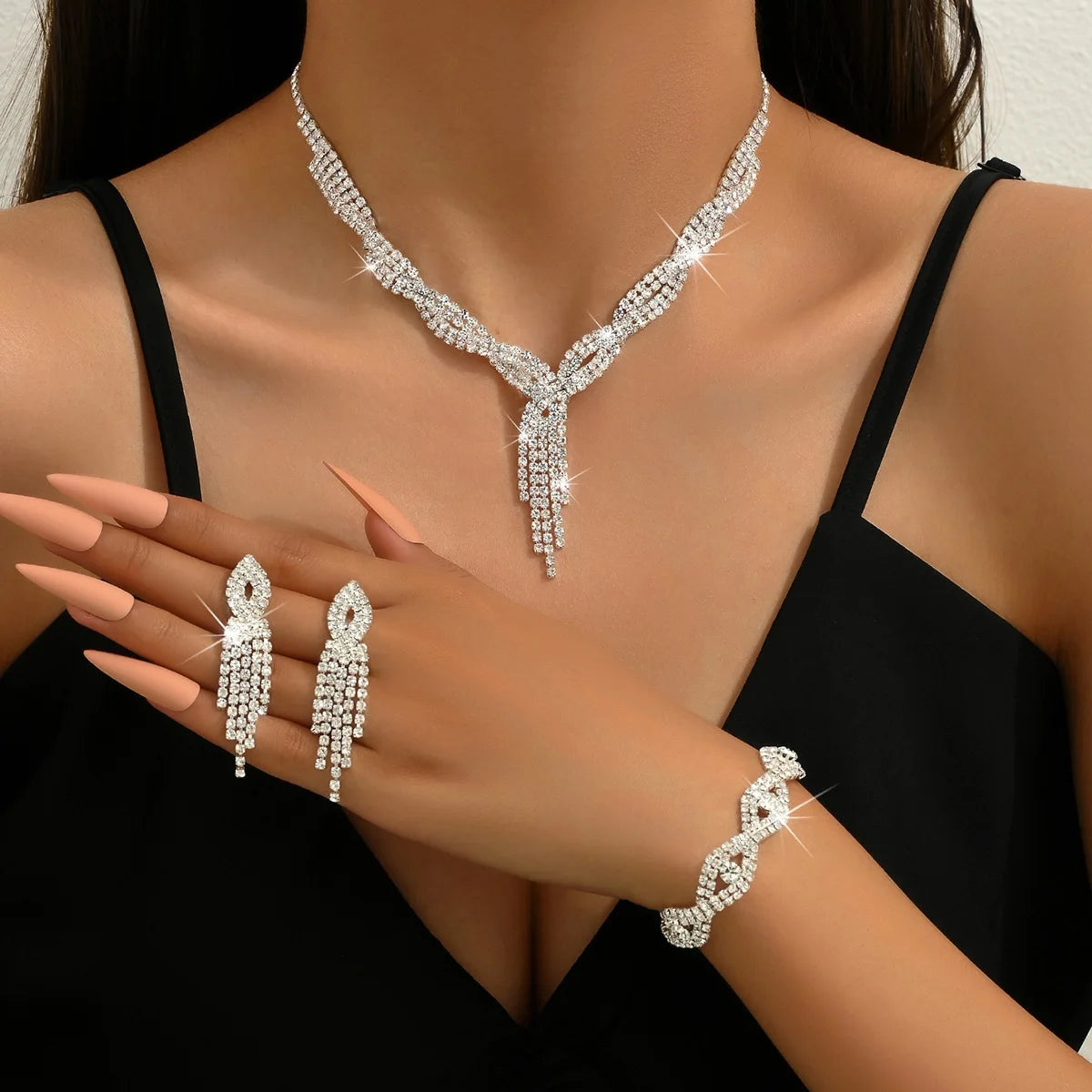 4 pezzi moda donna rame artiglio catena cava nappa collana orecchini braccialetto set di gioielli banchetto di nozze festa festival regalo