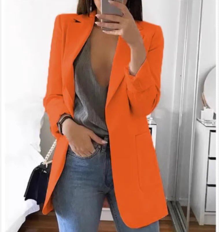 Blazer da Donna 2026 Nuovi Modelli a Maniche Lunghe Bianco Nero, Giacca Slim con Colletto a Risvolto, Blazer Femminile Q5596