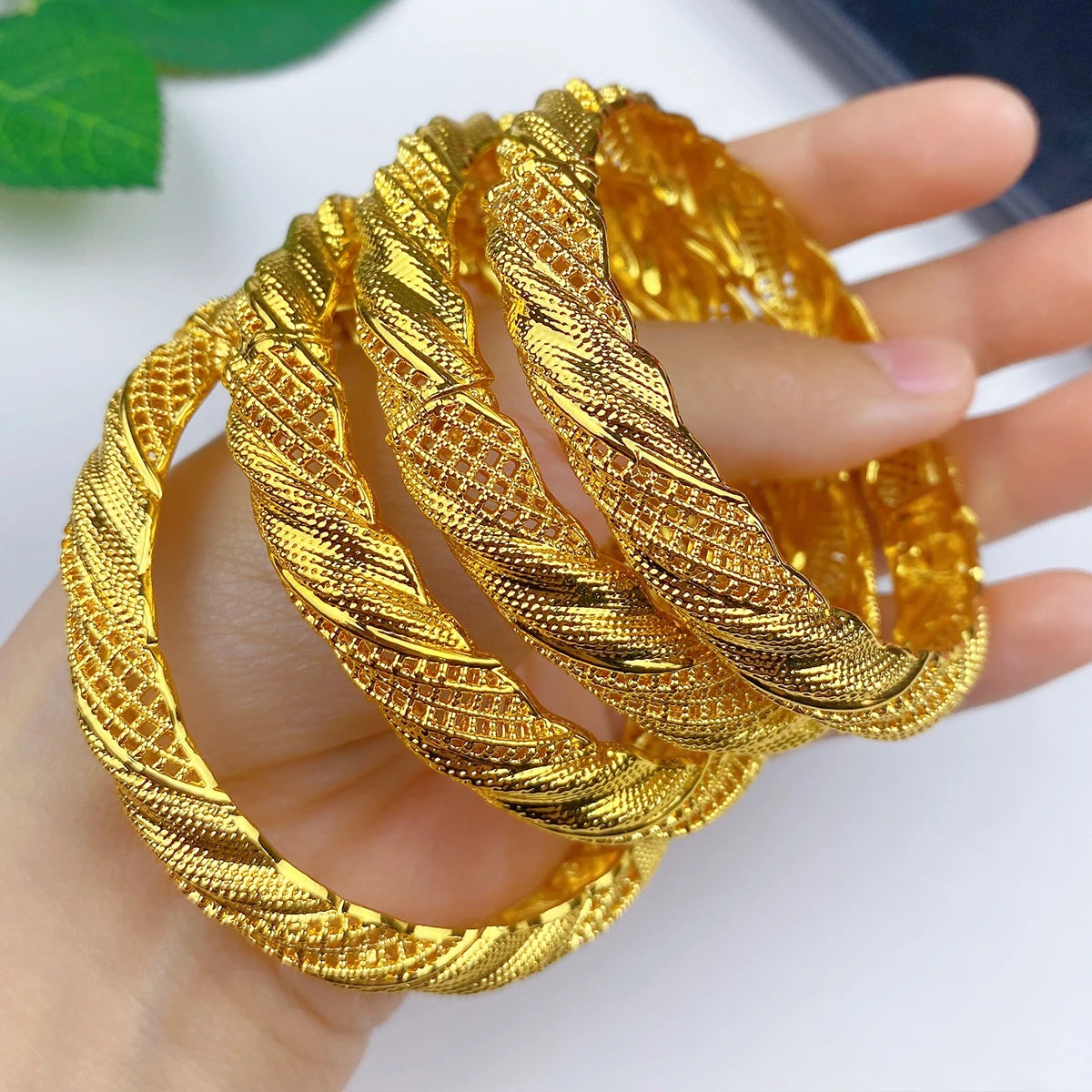 ANIID Bracciale con ciondoli da donna Bracciale in oro 24 carati Gioielli con fiori di Dubai Marchio di gioielli hawaiani etiopi di design africano