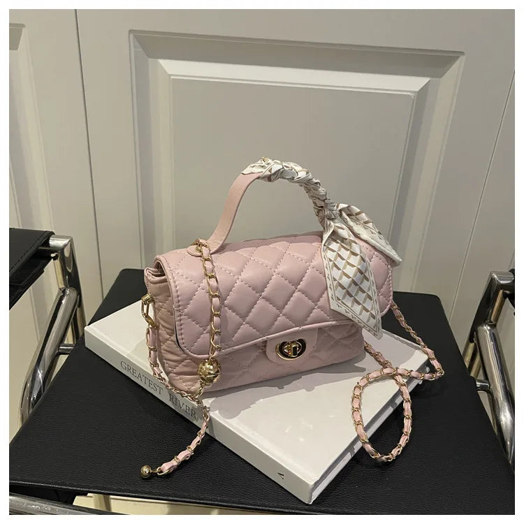 Borsa a tracolla estiva da donna, piccola e quadrata, stile elegante, nuova collezione 2026, di alta gamma, con catena e motivo a griglia