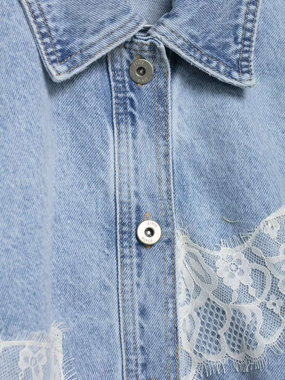 YENKYE Nuova Giacca in Denim Corta da Donna 2026 Blu Chiaro con Inserti in Pizzo, Bottoni Frontali, Maniche Lunghe, Vestibilità Ampia, Stile Streetwear