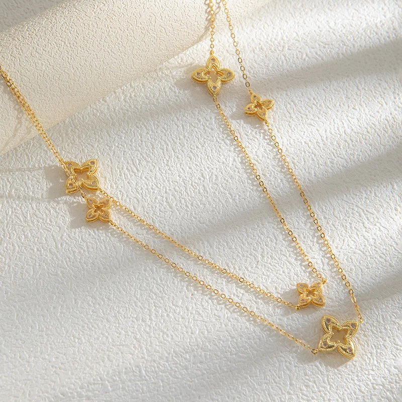 Set di Gioielli Quadrifoglio in Oro 3 Pezzi: Collana, Bracciale e Orecchini