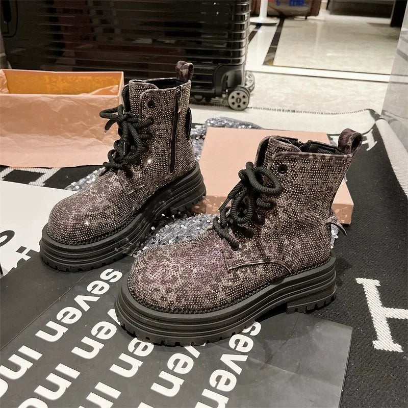 Stivali da donna invernali con stampa leopardata con lacci e strass stivaletti corti antiscivolo con piattaforma alla moda all'aperto stivali da cavaliere Botas Mujer