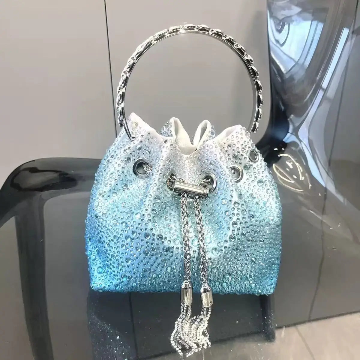 Borsa da donna di design di lusso Borsa con pochette con diamanti lucidi glitterati Borsa per banchetti per feste di nozze Borsa da sera con strass di cristallo