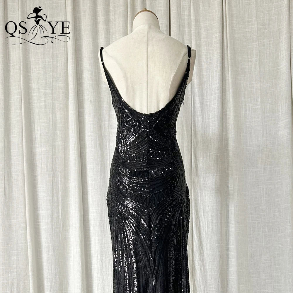 Abito da sera lungo nero semplice con paillettes, modello a sirena, spalline sottili, scollo a V, senza schienale, elegante per feste