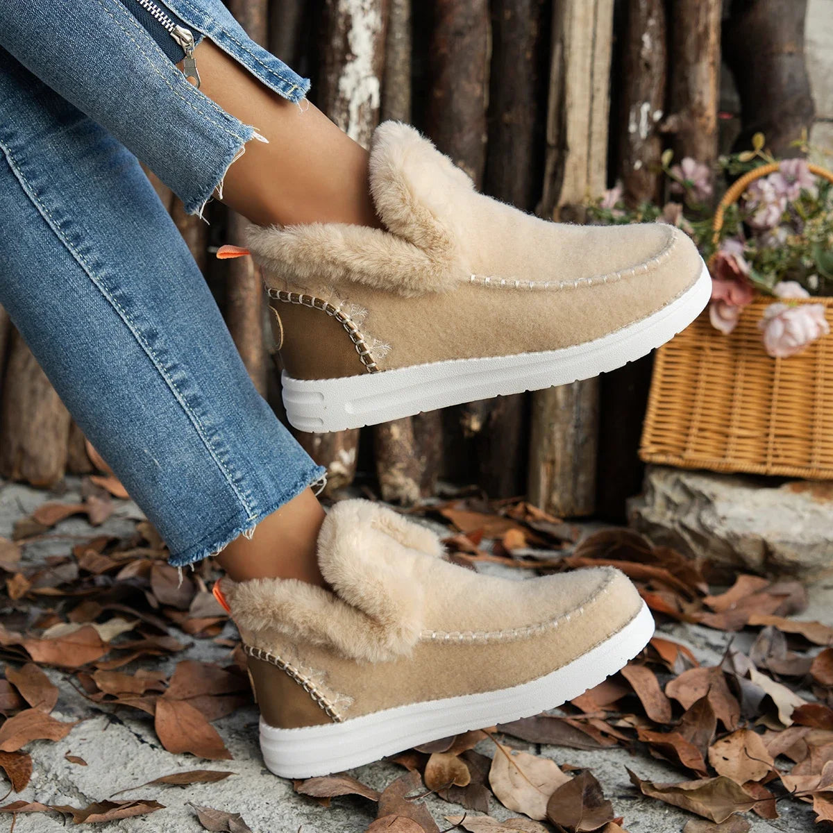 Appartamenti invernali Donna Stivaletti da neve Scarpe corte in cotone felpato Designer invernale Scarpe casual calde 2024 Tendenza Walking Zapatos Ladies